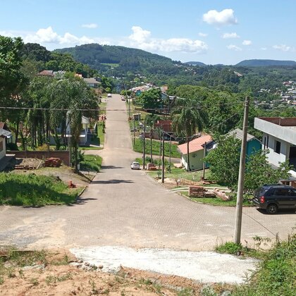 Terreno amplo e com aclive a venda em Nova Petrópolis, na serra gaúcha